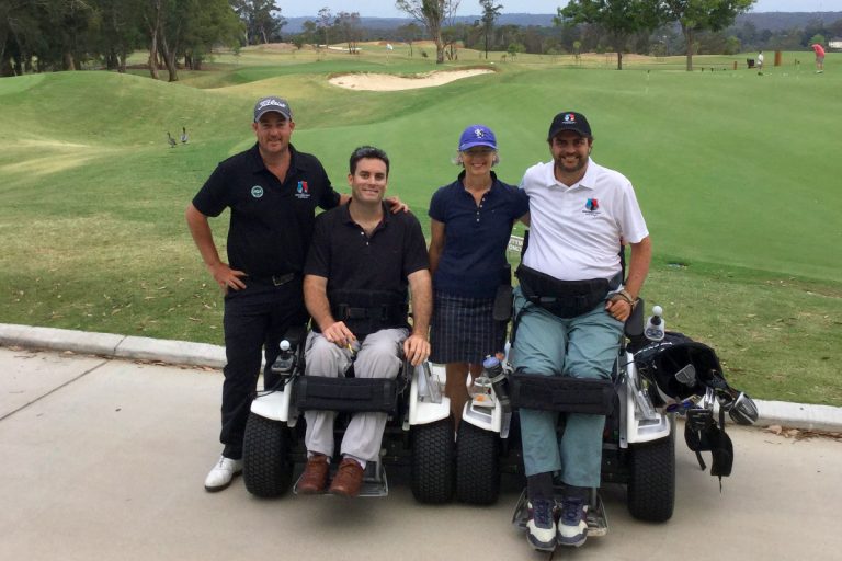 North Turramurra Golf Course in NSW, image of empower golf clinic participants